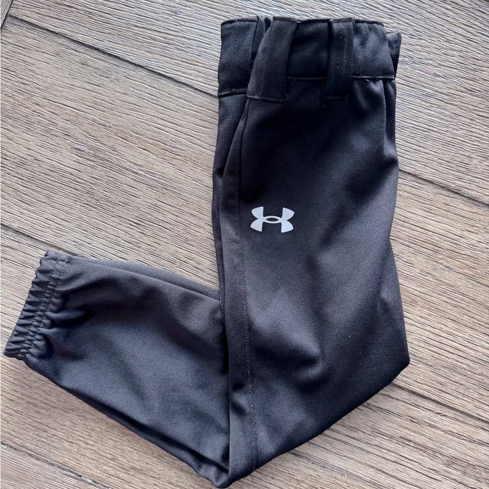 Under Armour baseball pants size 5